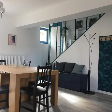 Apartment Du Rocher