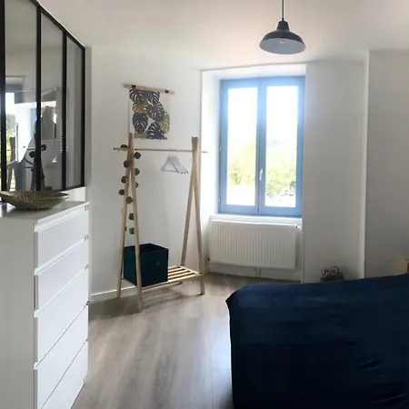 Du Rocher Apartment